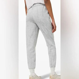Lululemon Stretch High Rise Jogger Linear Jacquard White & Grey Size 4